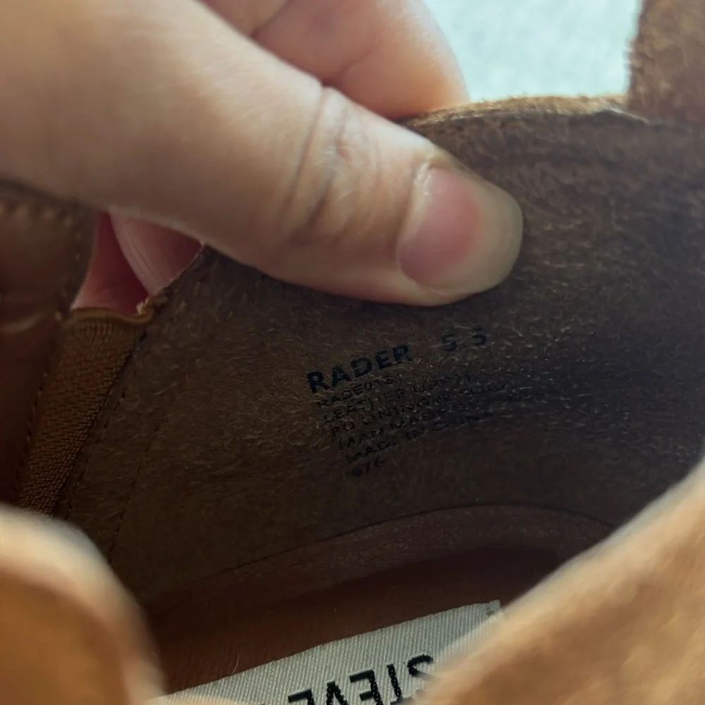 Steve Madden Rader Booties - Picture 5 of 5